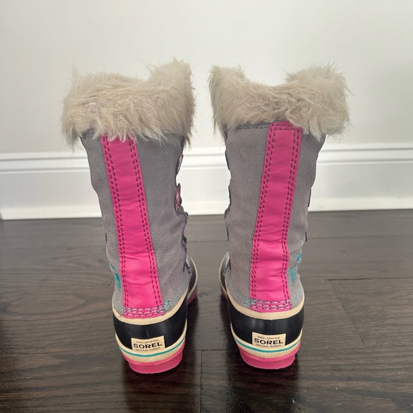 Sorel girl’s Joan of Arctic snow boot size US 1 - Picture 6 of 9